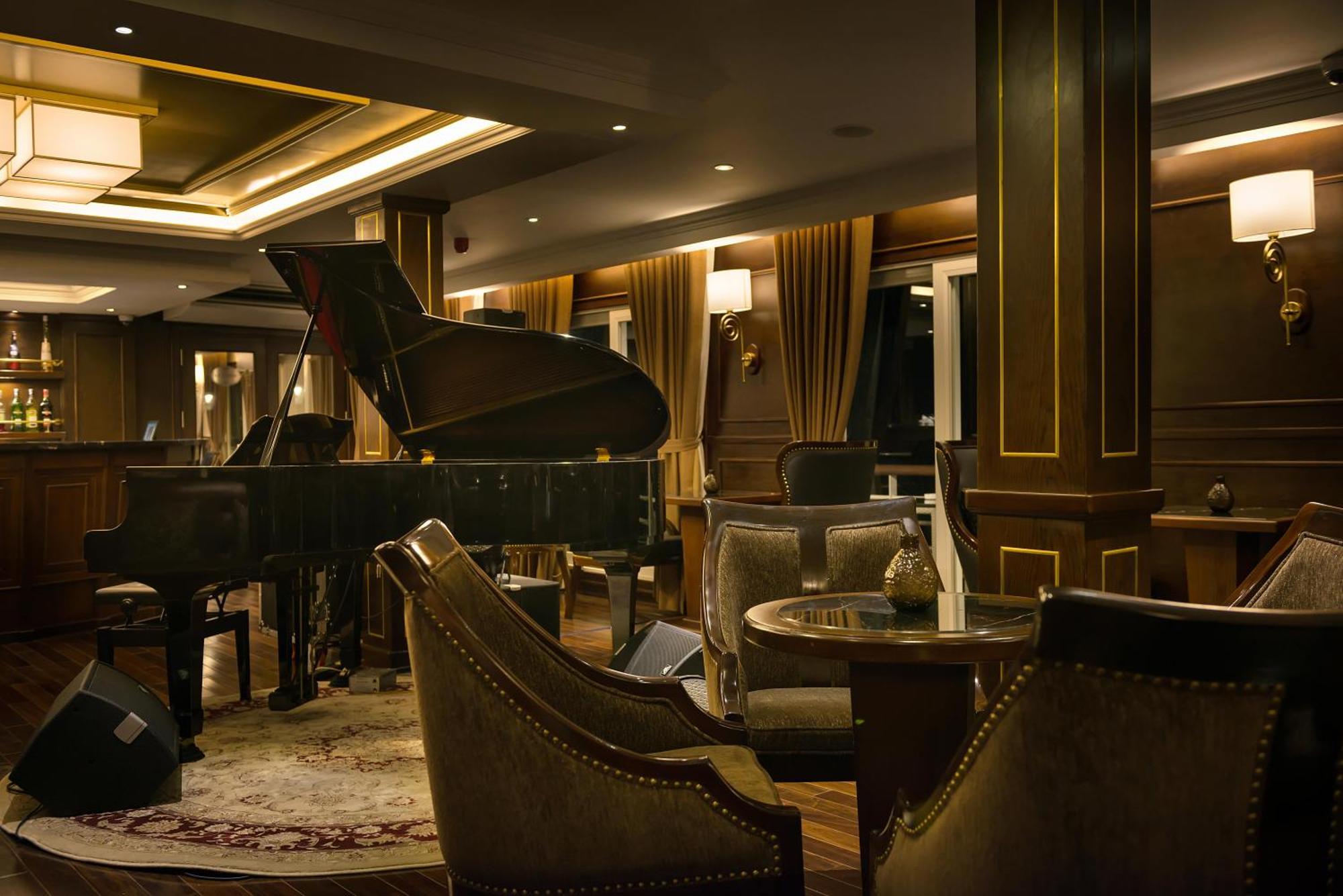 Paradise Elegance Cruise Halong Ha Long Esterno foto